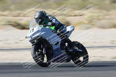 media/Apr-19-2025-CVMA (Sat) [[586b59ad56]]/Race 14-500-350 Supersport/